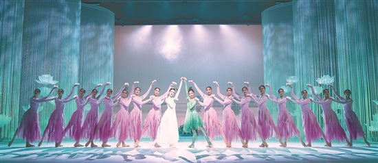 芭蕾舞剧《白蛇传》在广州精彩上演